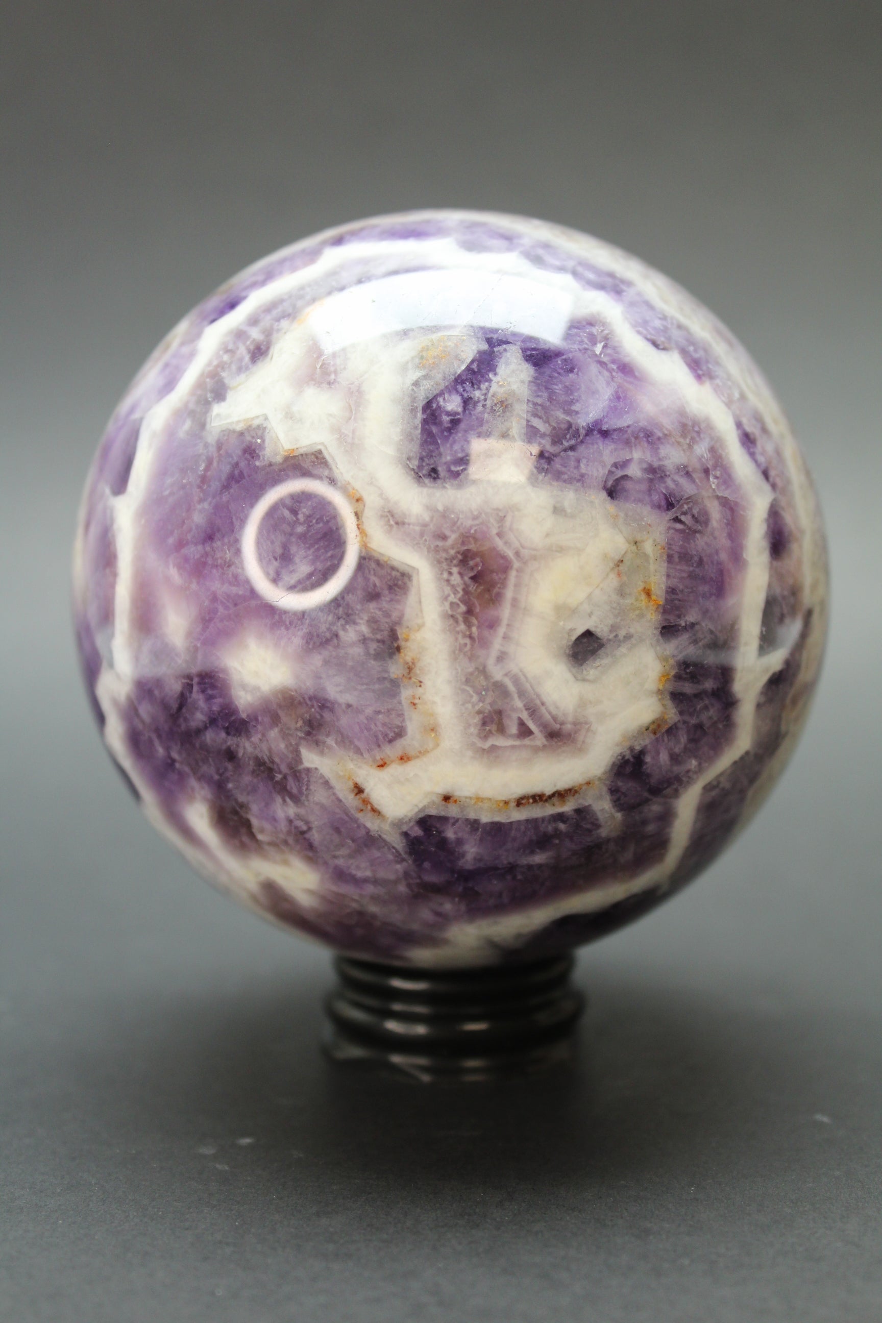 Chevron Ametyst Kugle 1 kg