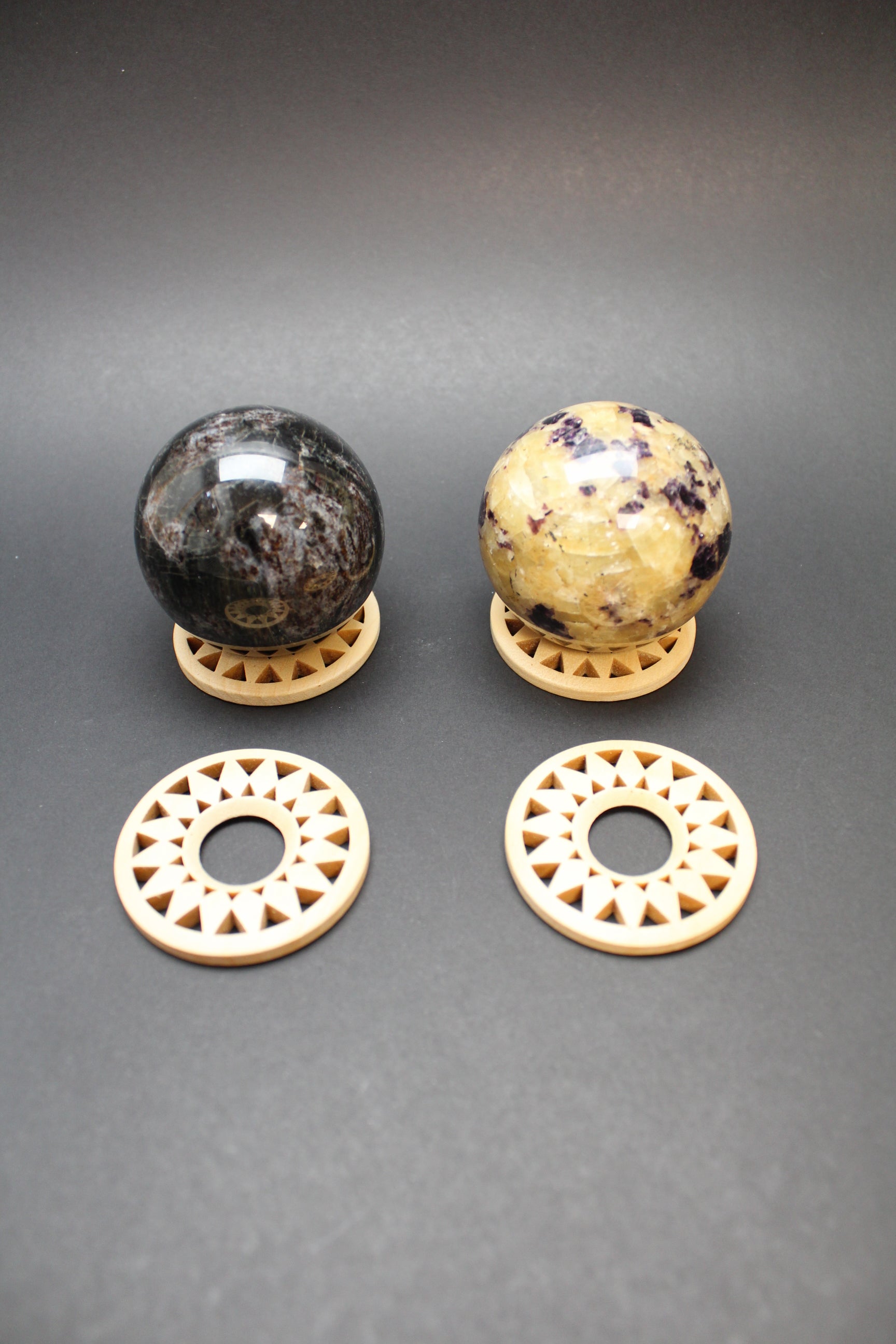 Træholder - Lotus - Medium