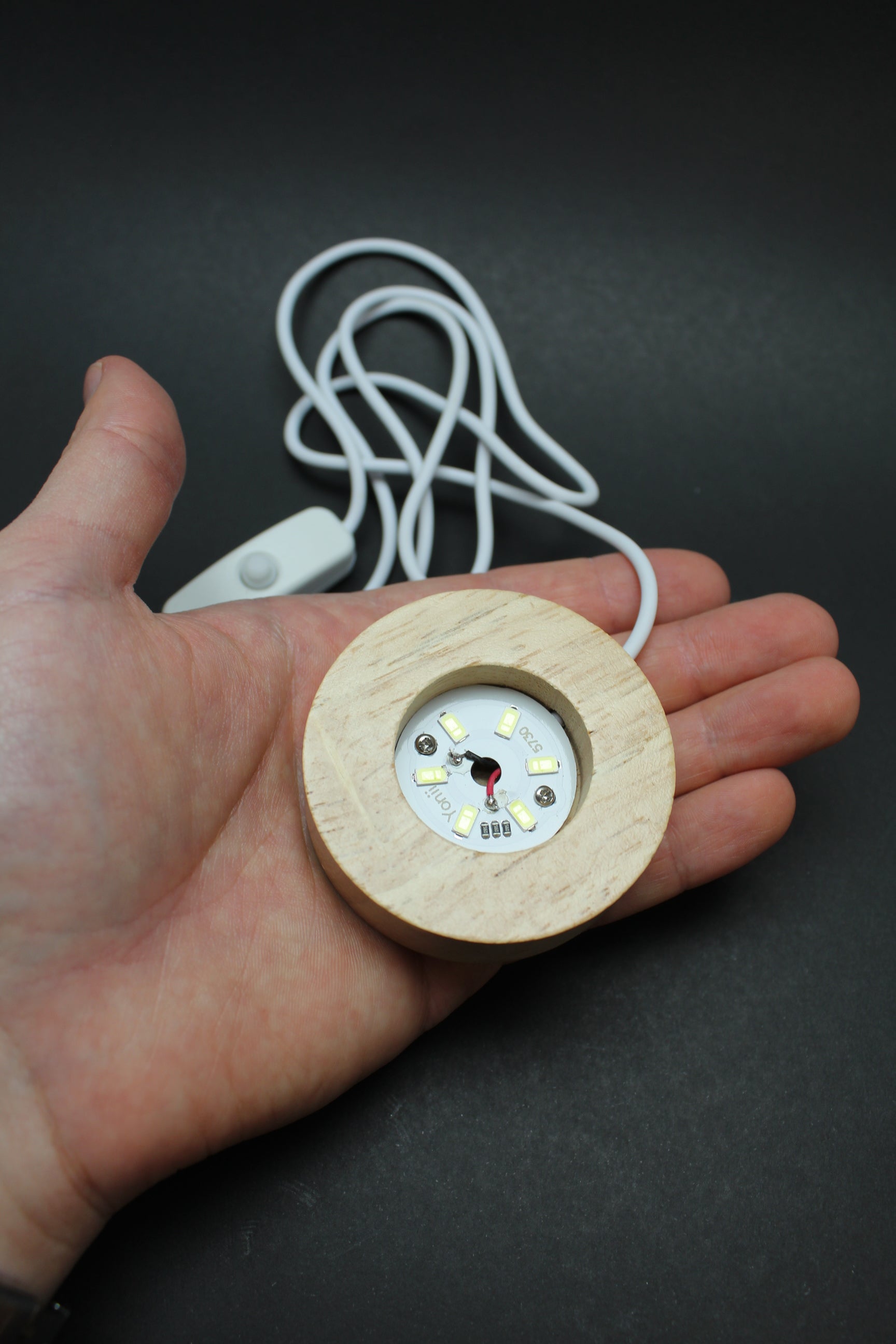 LED Træholder med lys - 6 cm