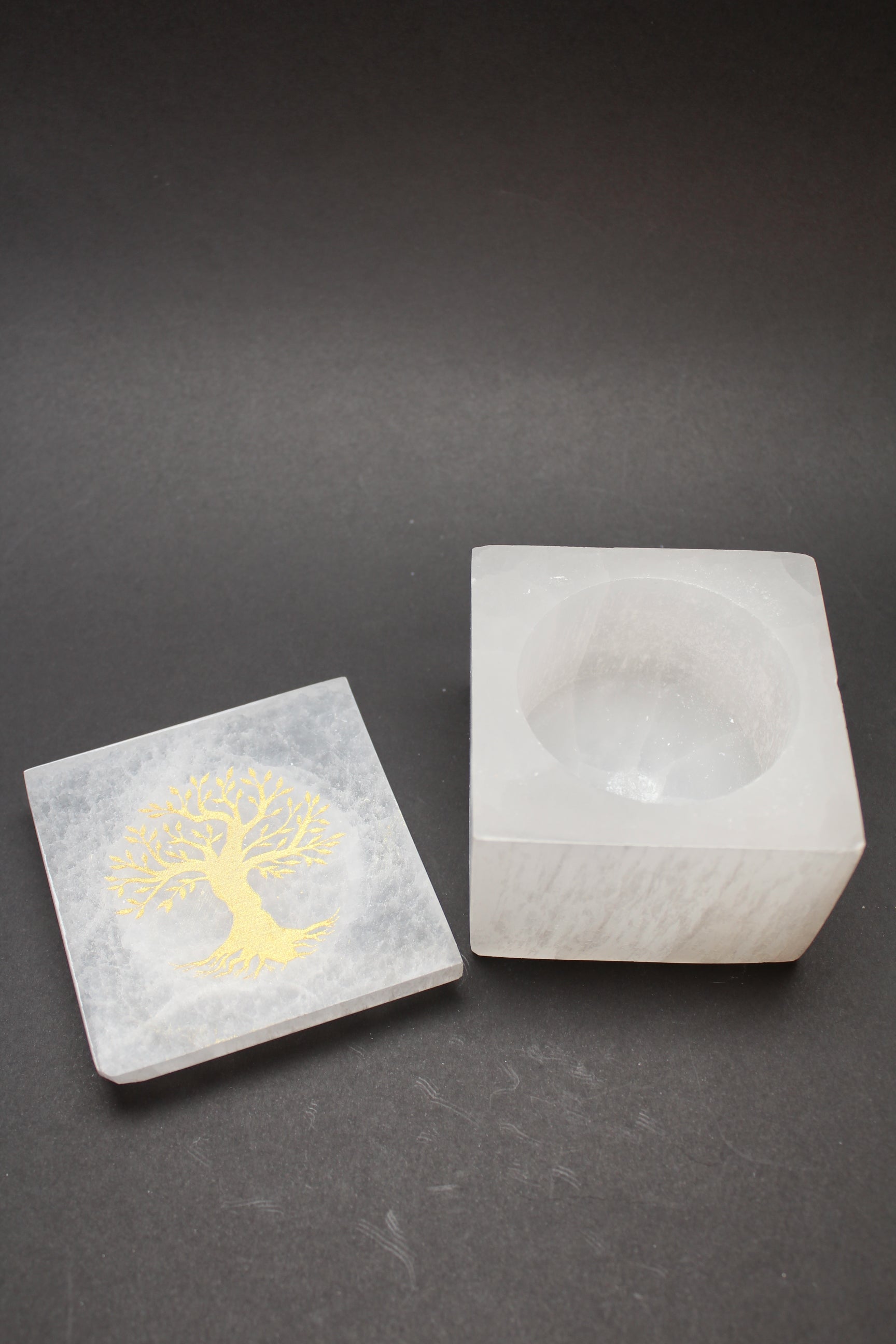 Selenit Box - 8x8x6cm