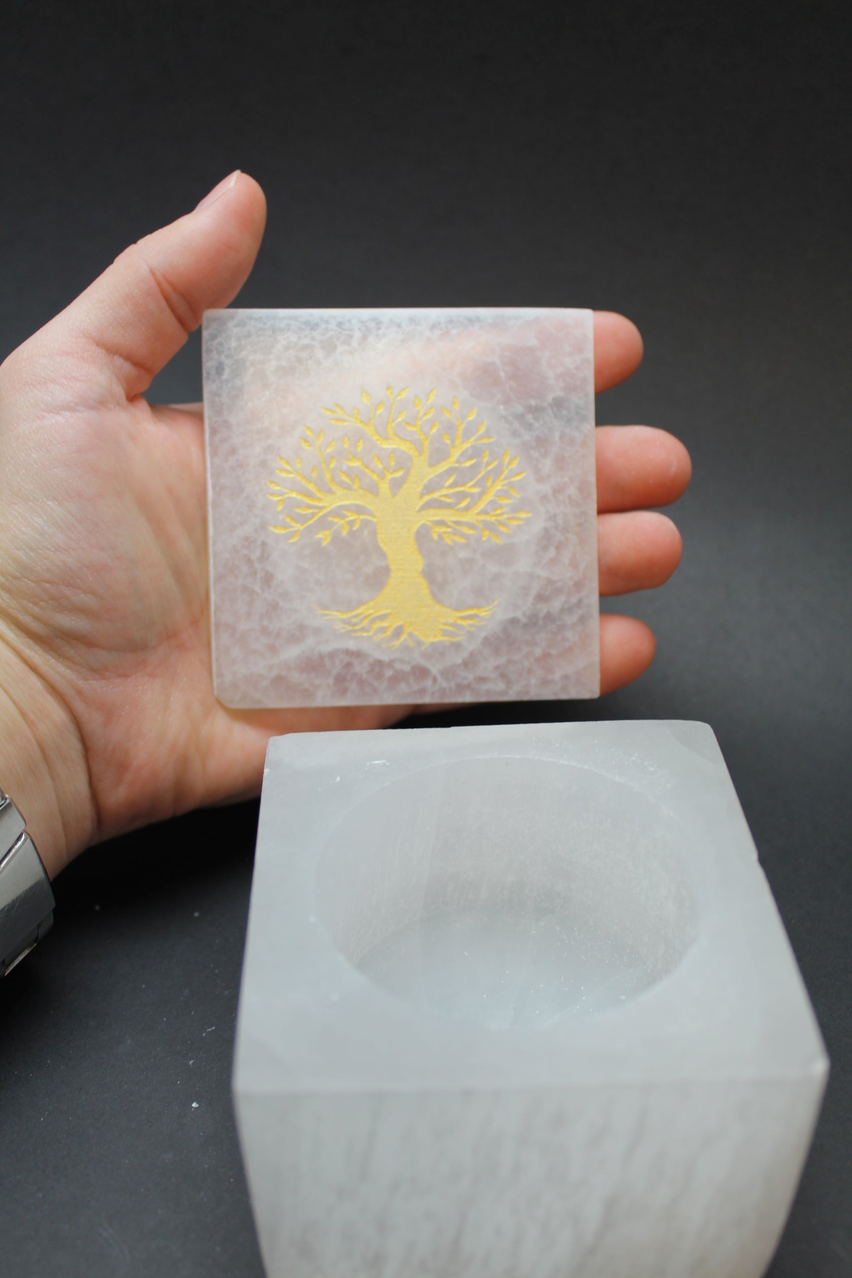 Selenit Box - 8x8x6cm