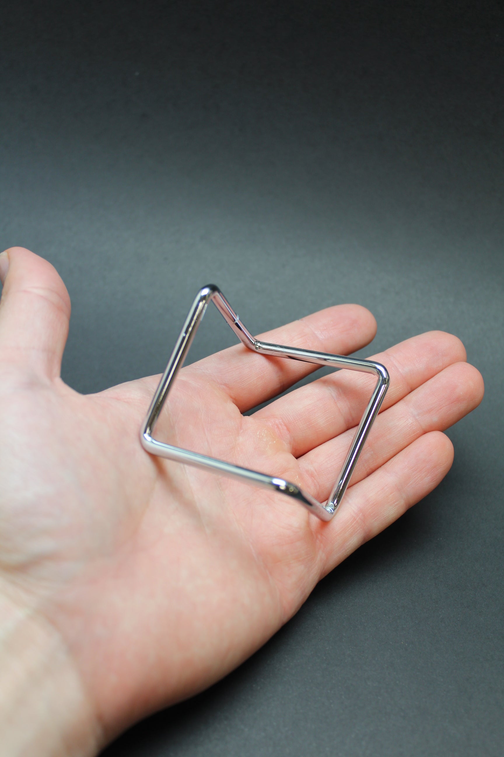 Metalholder til Krystalkugler - 5x5cm