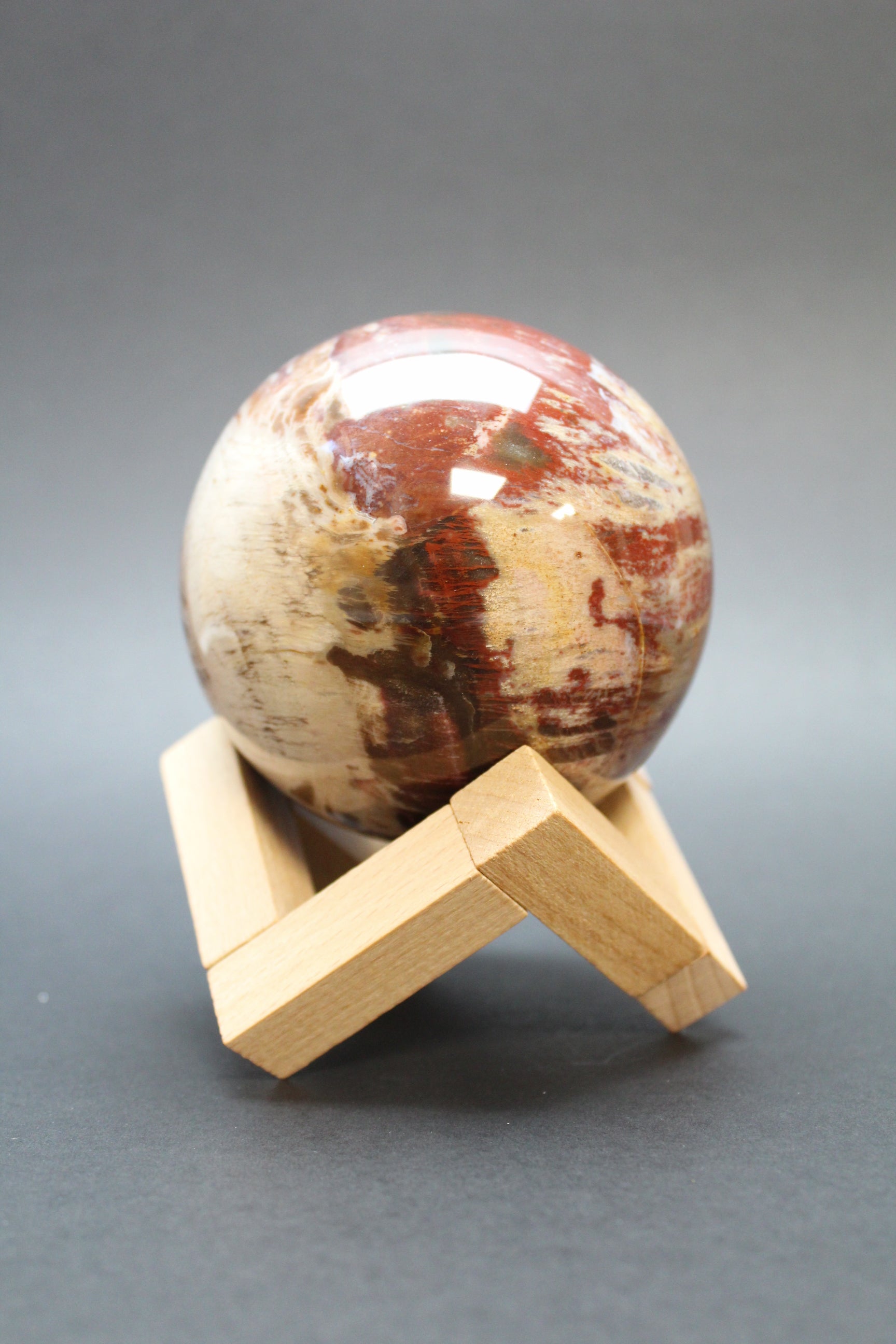 Træholder til krystalkugler - 6x6cm