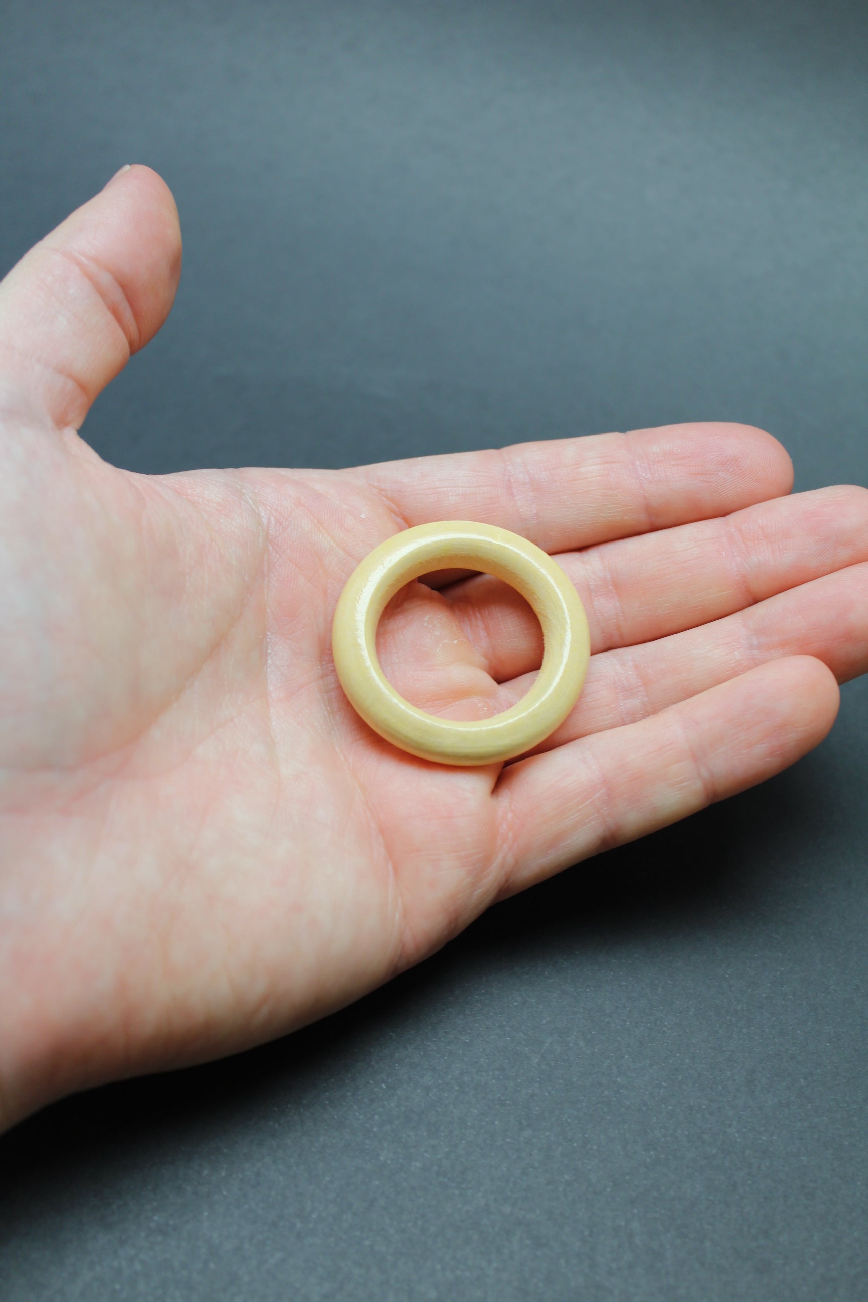 Træholder til Krystalkugler - 4cm