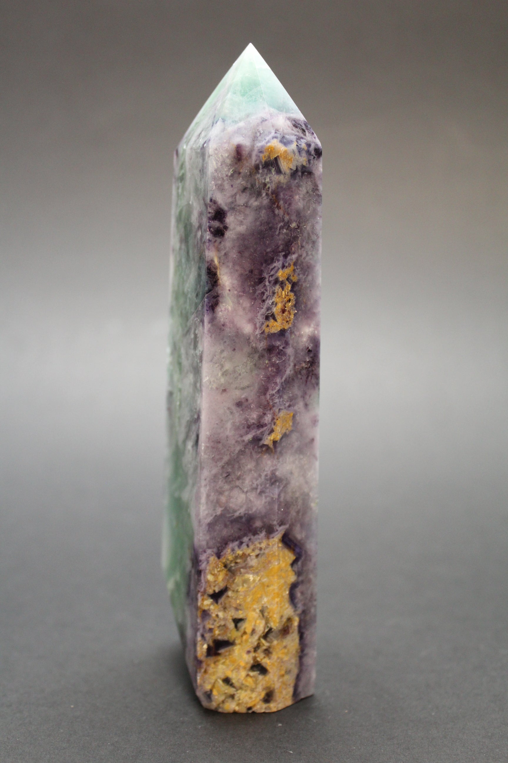 Fluorit Tårn - 15cm - 395g (Nr.3)