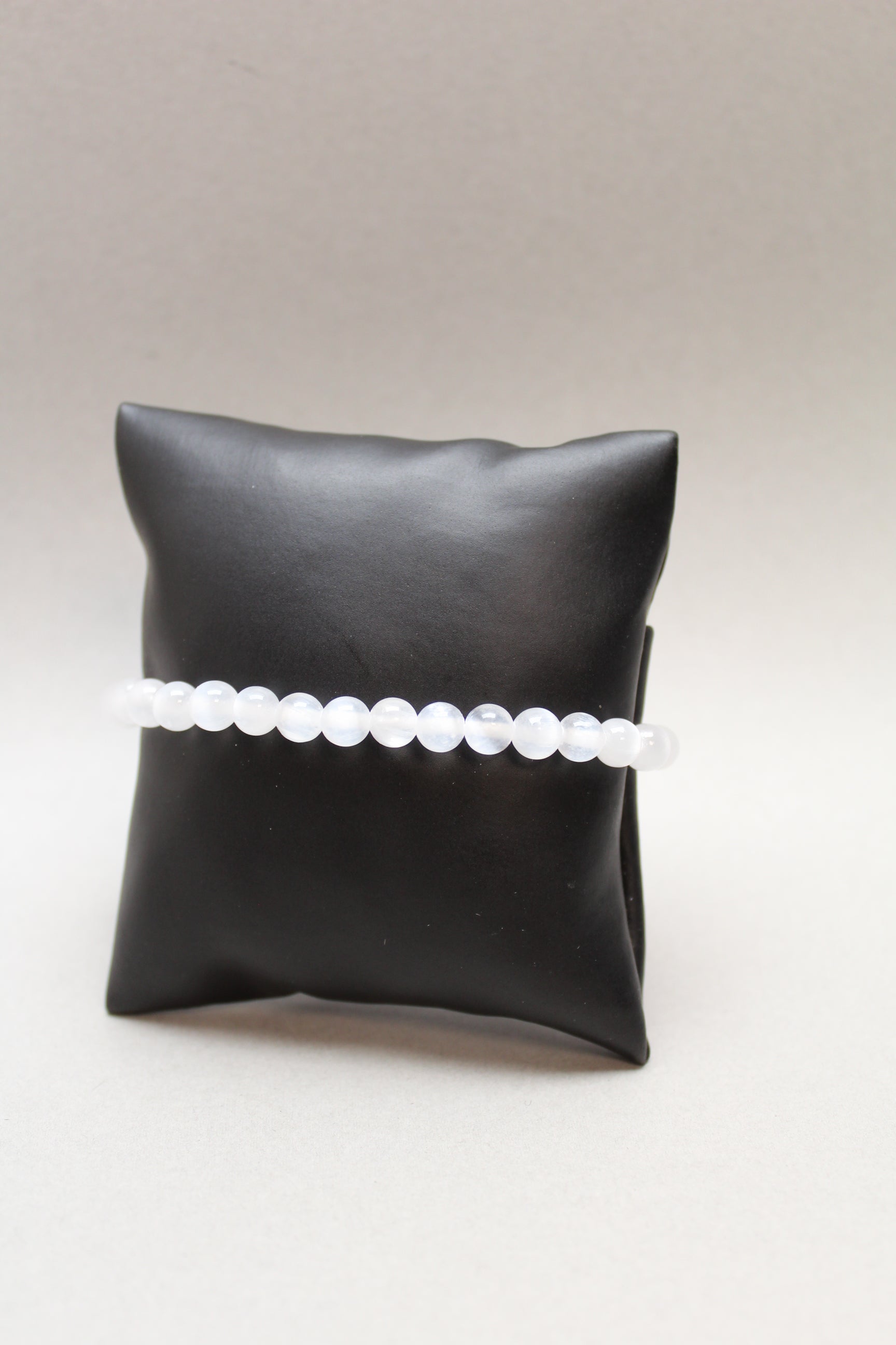 Selenit Armbånd 6 mm