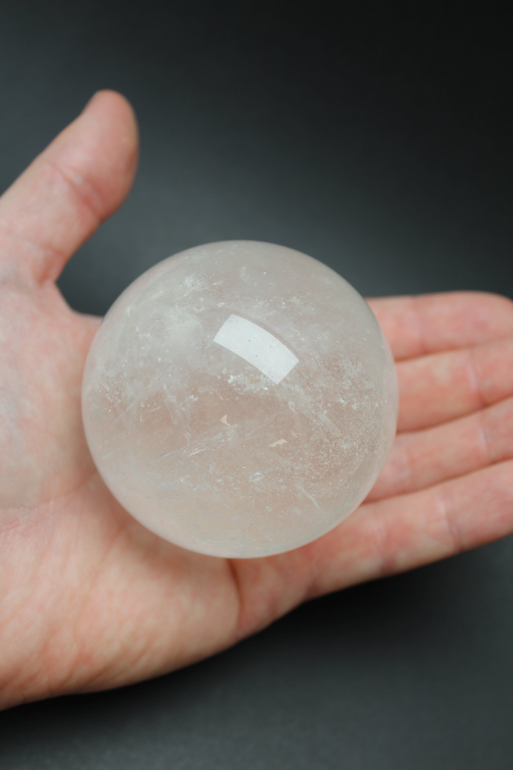 Bjergkrystal Kugle - 6.5cm - 413g