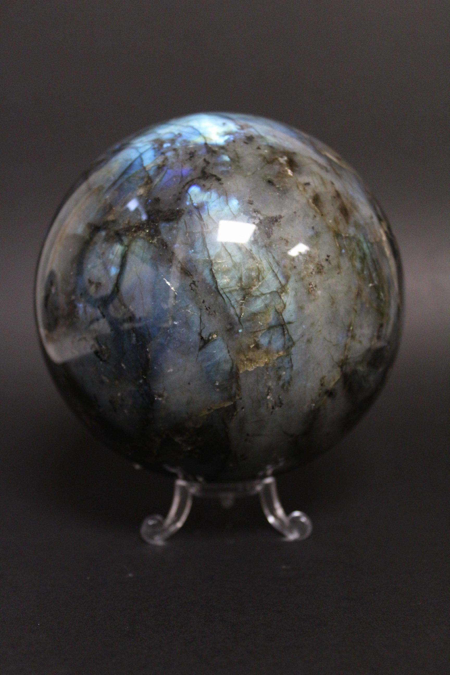 Labradorit Kugle - Nr. 3 (2,5kg)