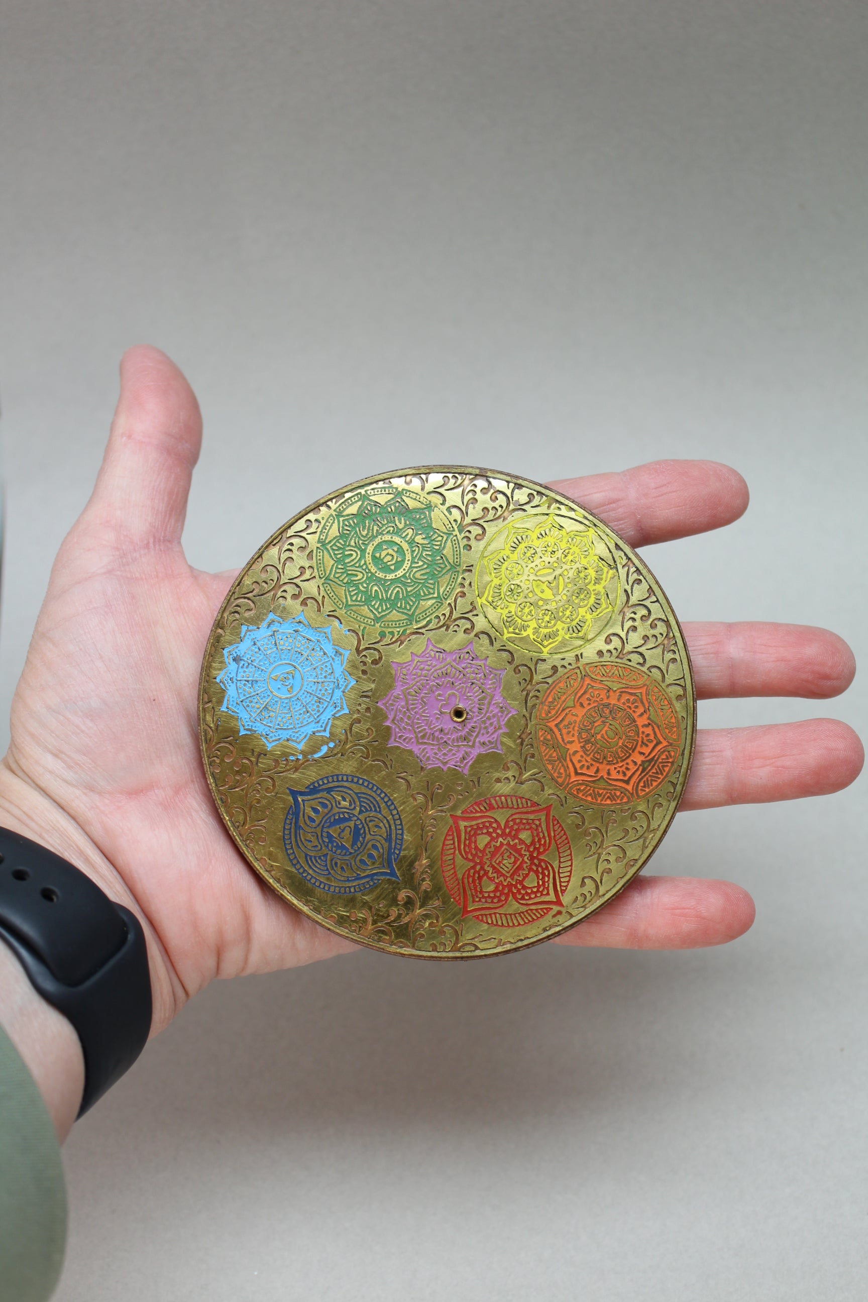 Røgelsesholder med chakra symboler