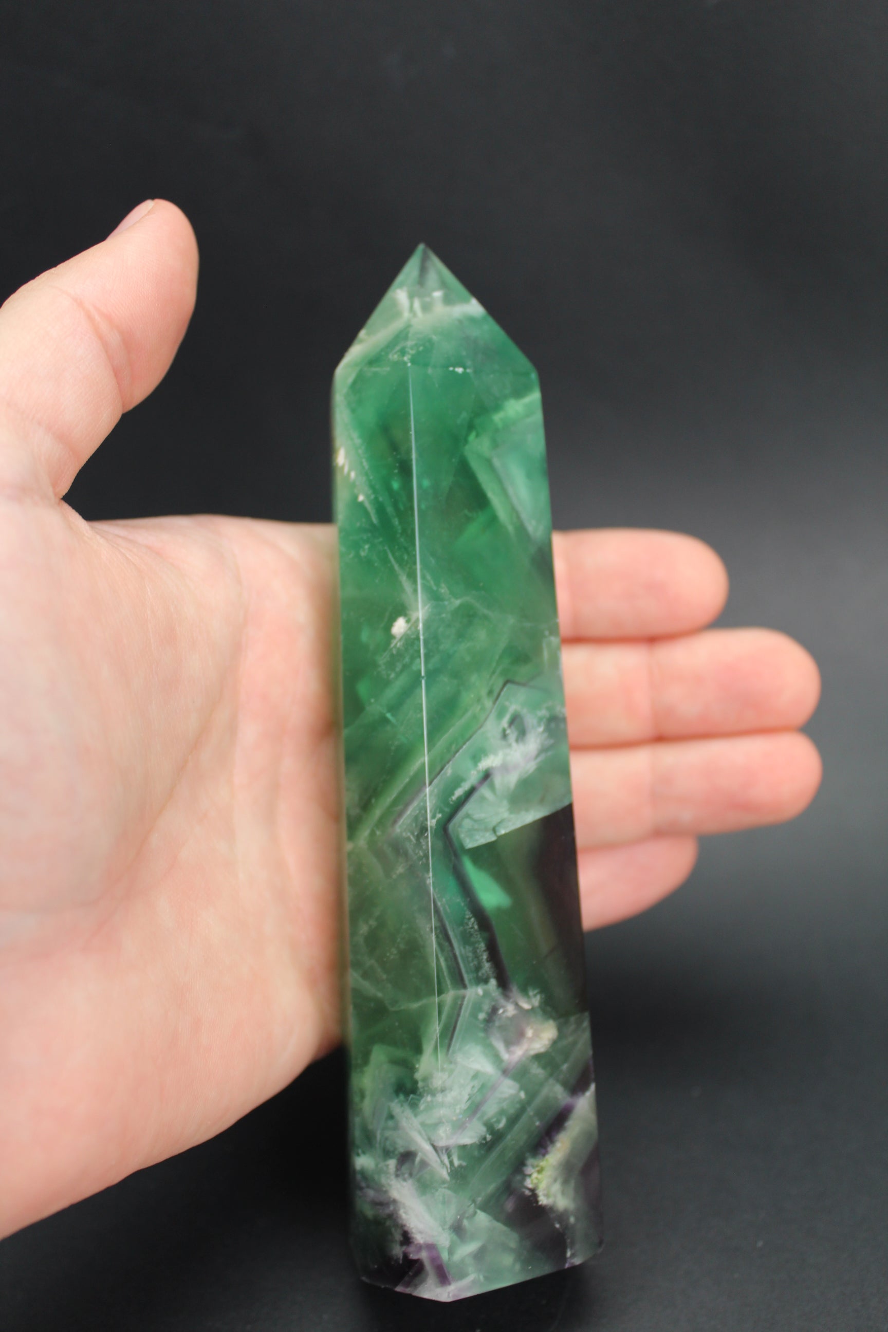 Fluorit Tårn - 15cm - 390g (Nr.15)