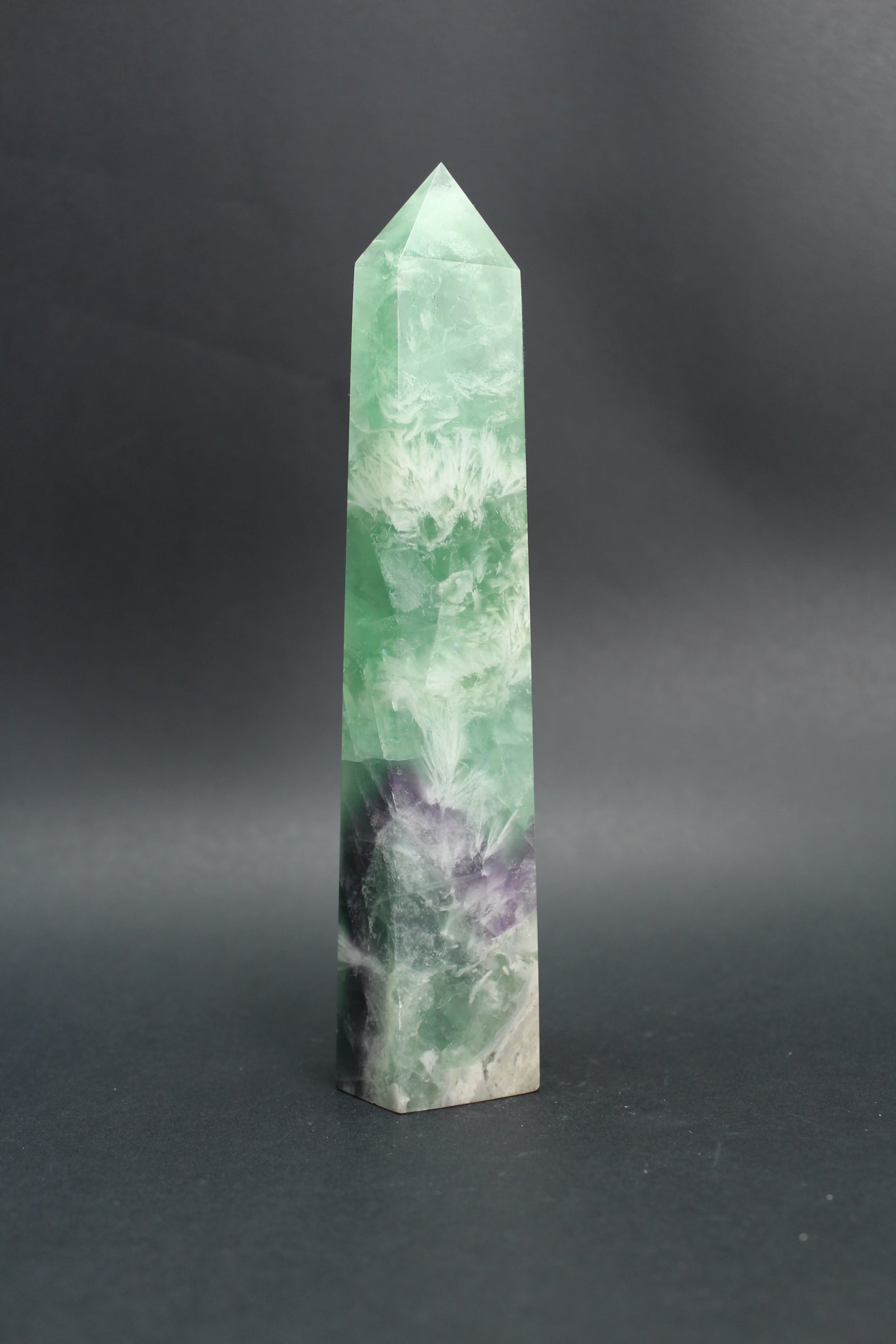 Fluorit Tårn - 17cm - 440g (Nr.16)