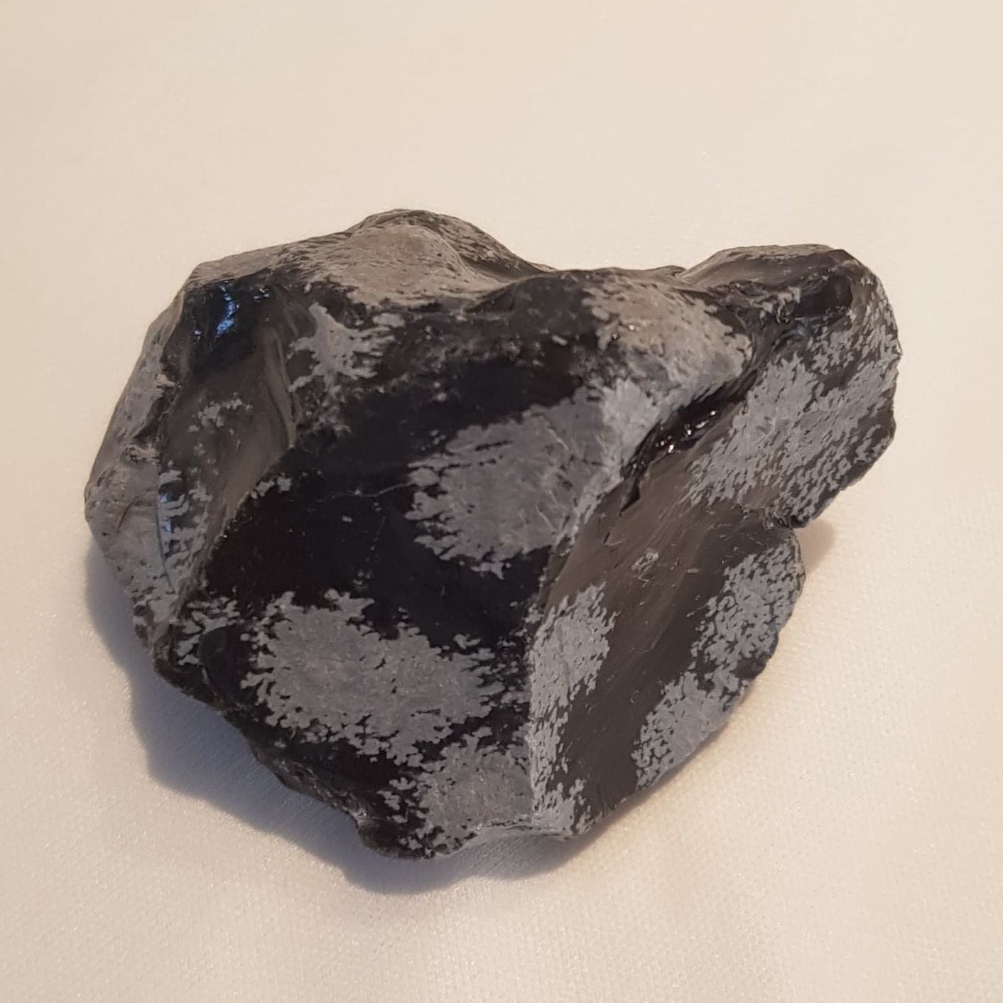 Snefnug Obsidian RÅ