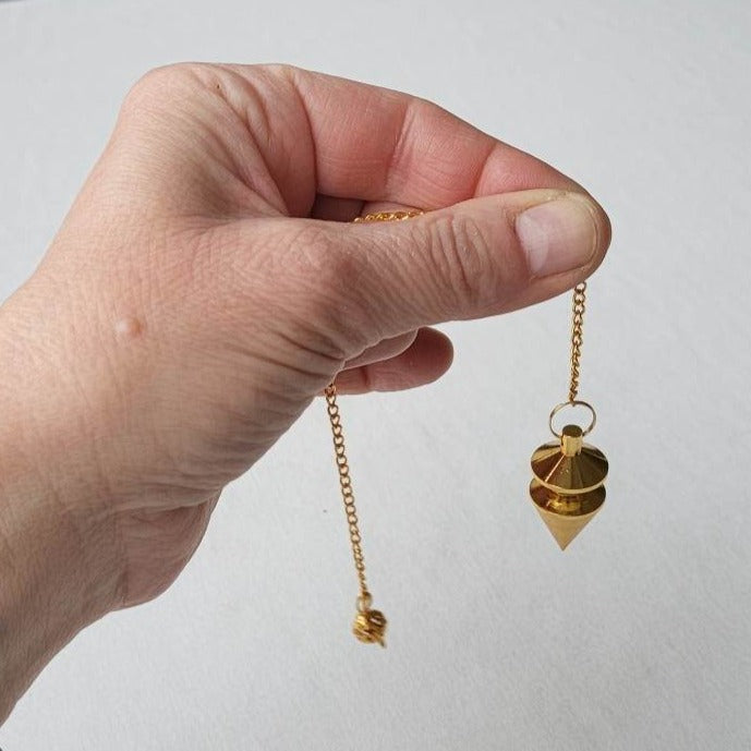 Pendul Egyptian
