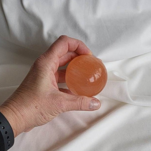 Selenit Orange Kugle